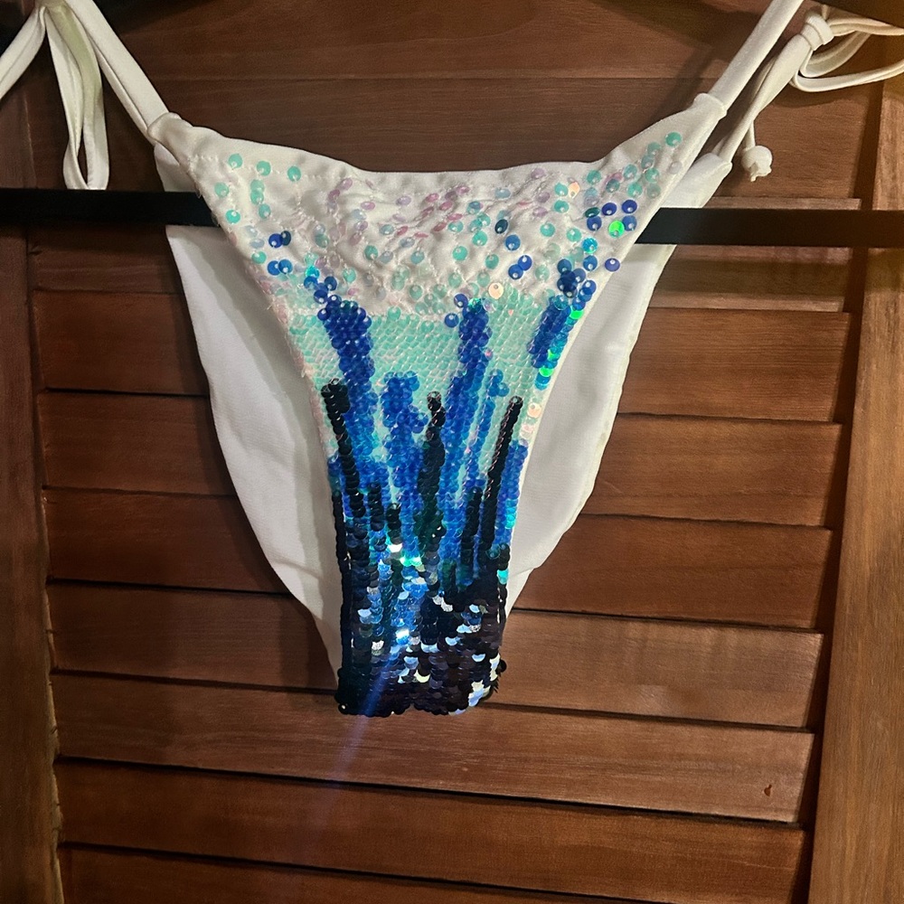 Sequin bikini - Picture 3 of 4